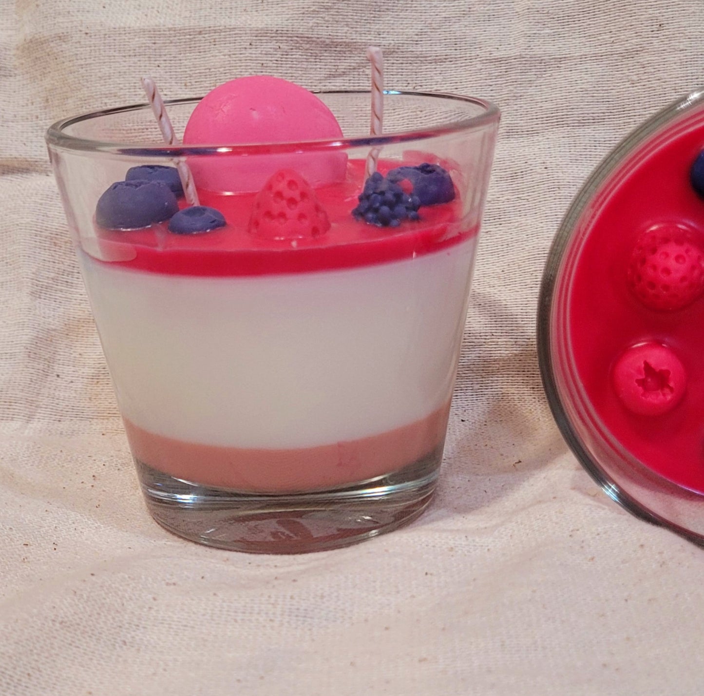 Vela tarta de frutos rojos